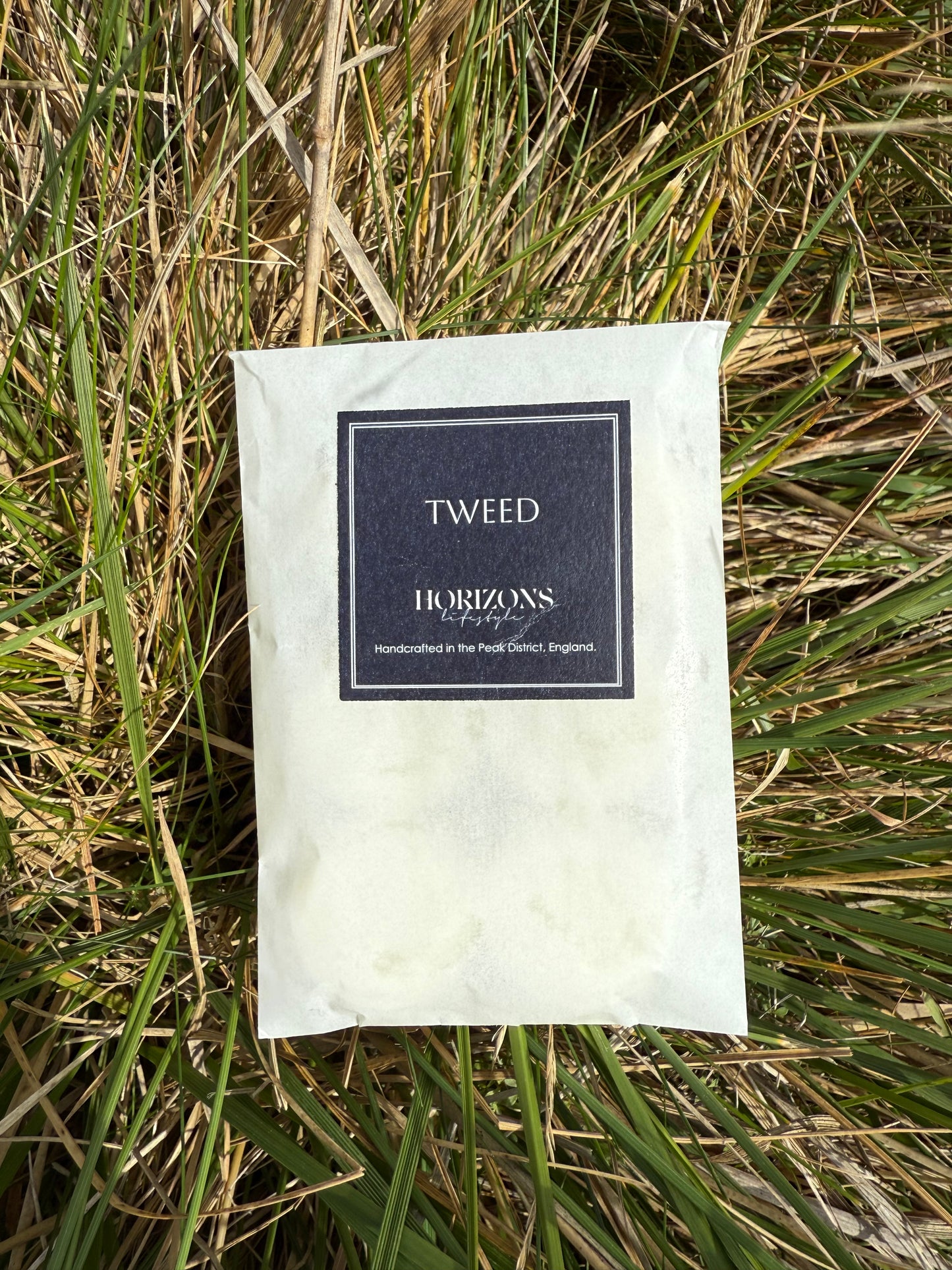 Heritage Couture
Tweed wax melts