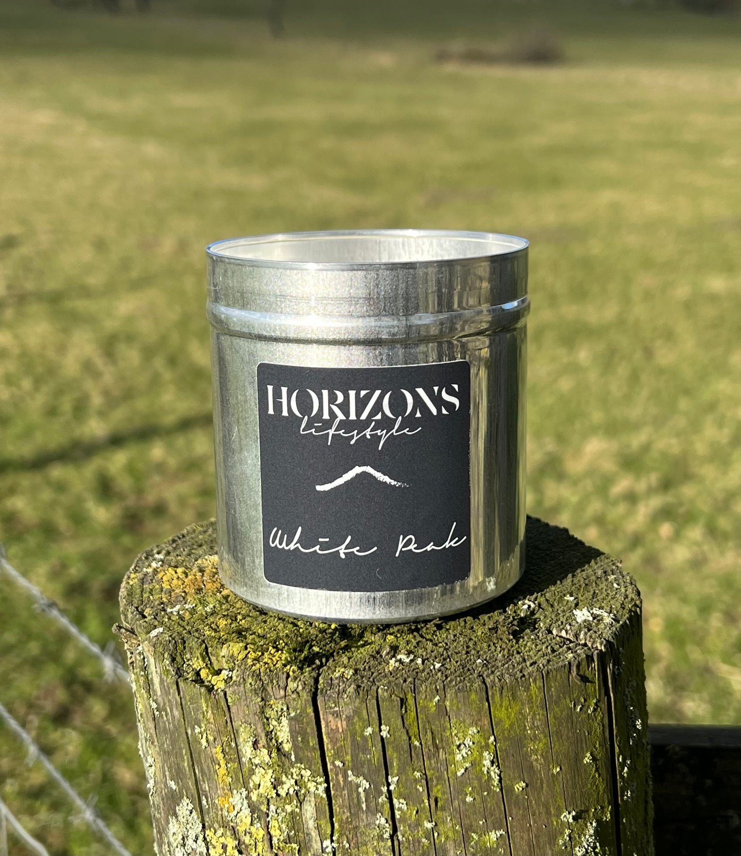 White peak tin candle