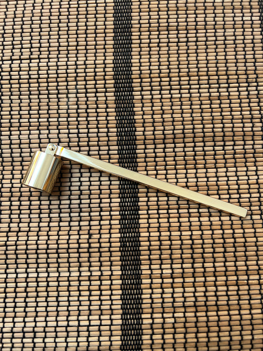 Gold snuffer