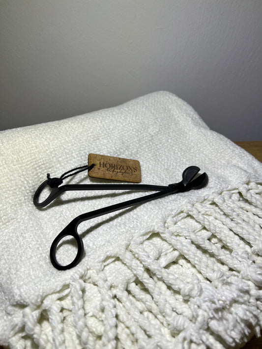 Matte black wick timmer